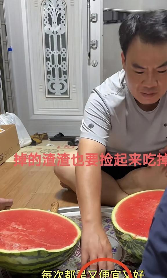 娱乐吃瓜博主看谁直播,揭秘娱乐吃瓜博主眼中的直播达人
